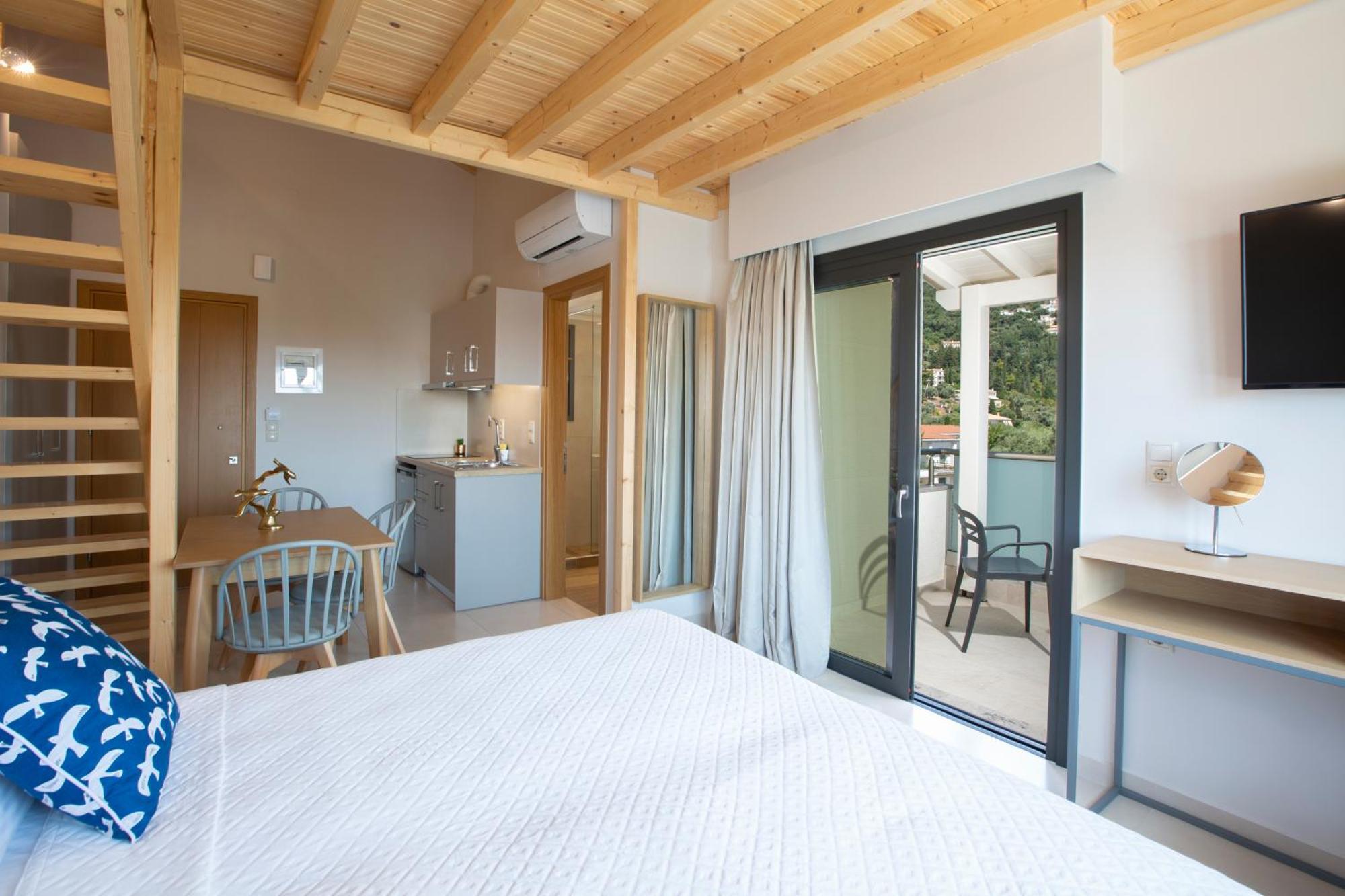 Zisis Suites Nydri  Ngoại thất bức ảnh