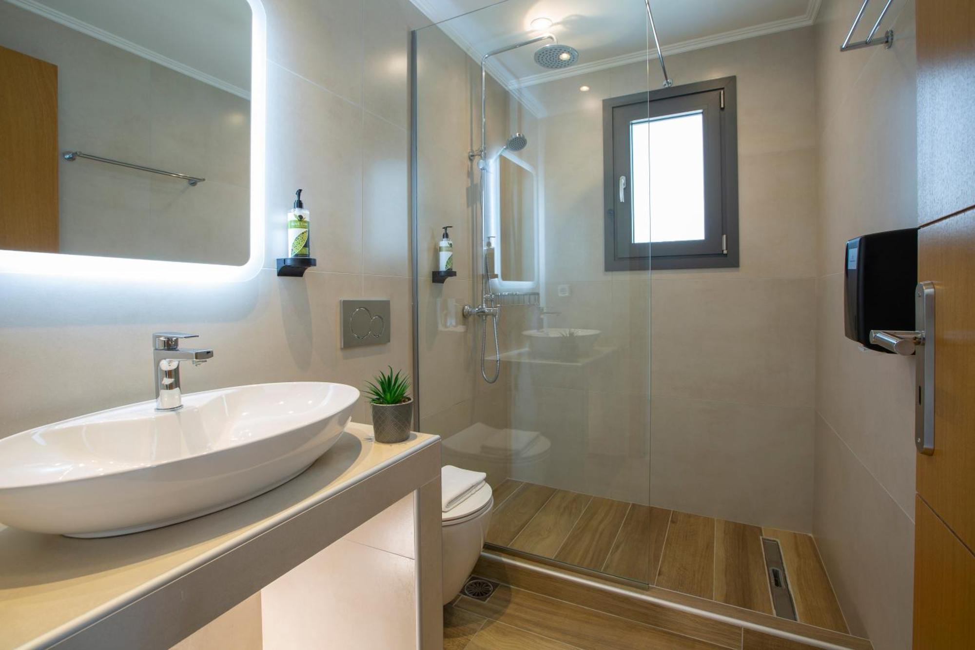 Zisis Suites Nydri  Ngoại thất bức ảnh
