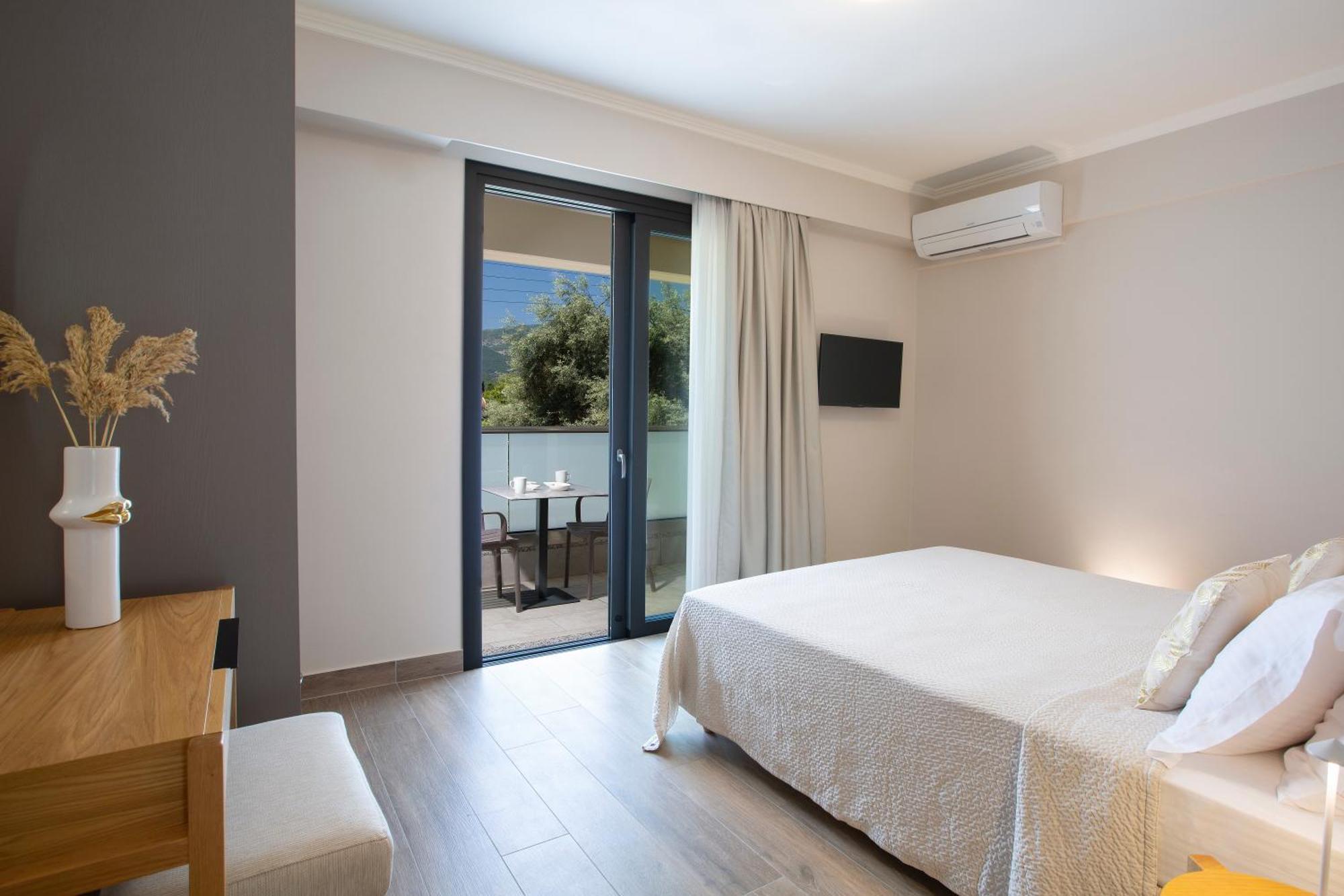 Zisis Suites Nydri  Ngoại thất bức ảnh