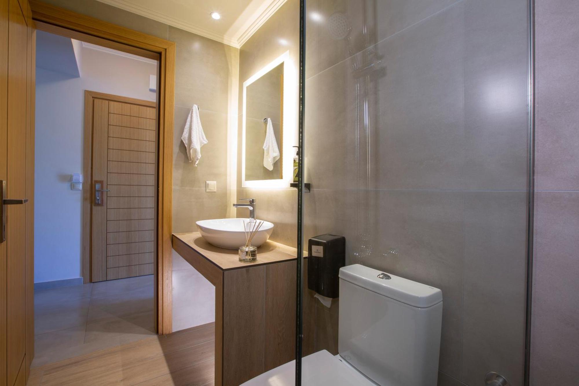 Zisis Suites Nydri  Ngoại thất bức ảnh